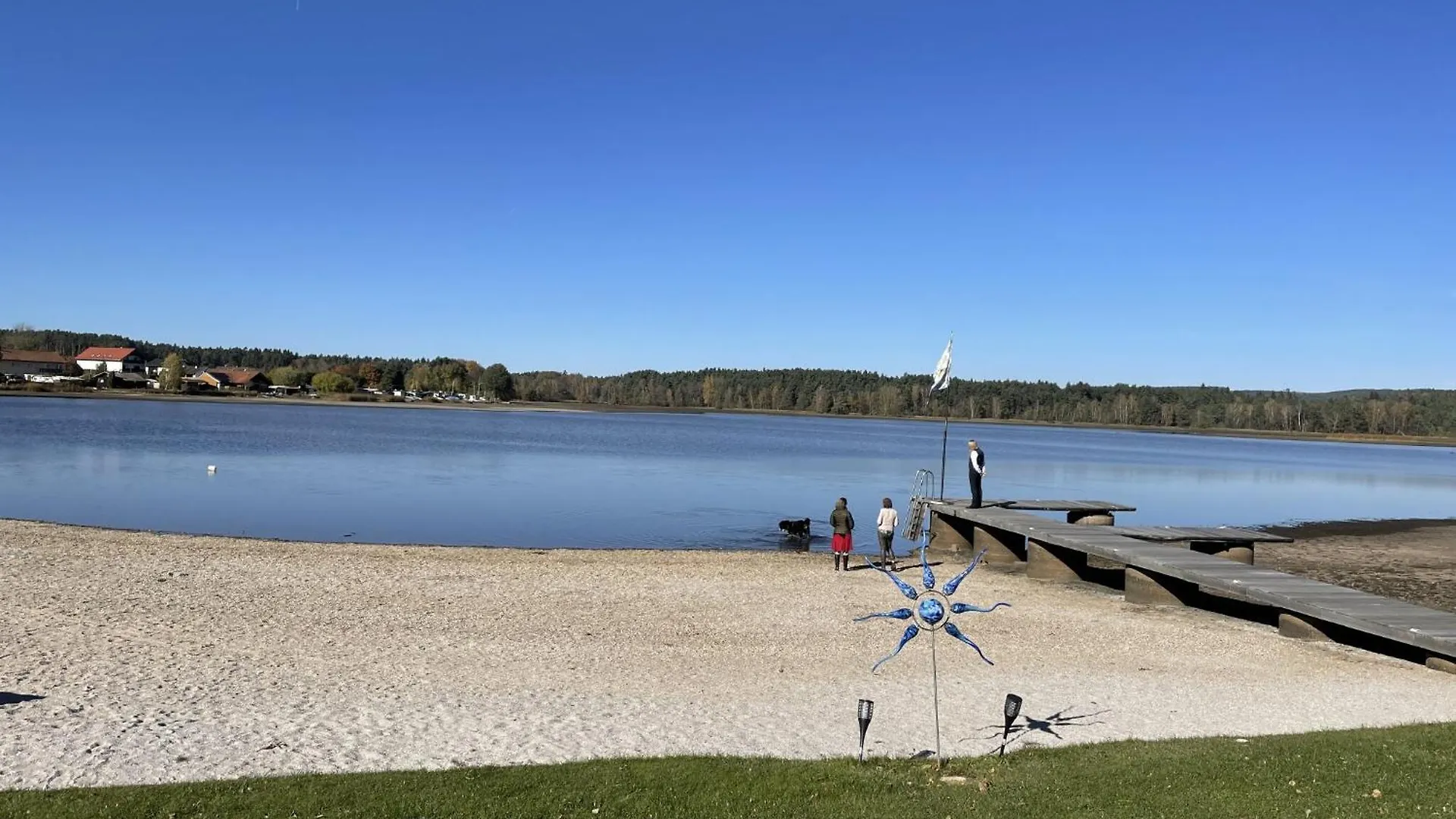 Semesterbostad Ferienhaus Sonnenplatz Am See Roding