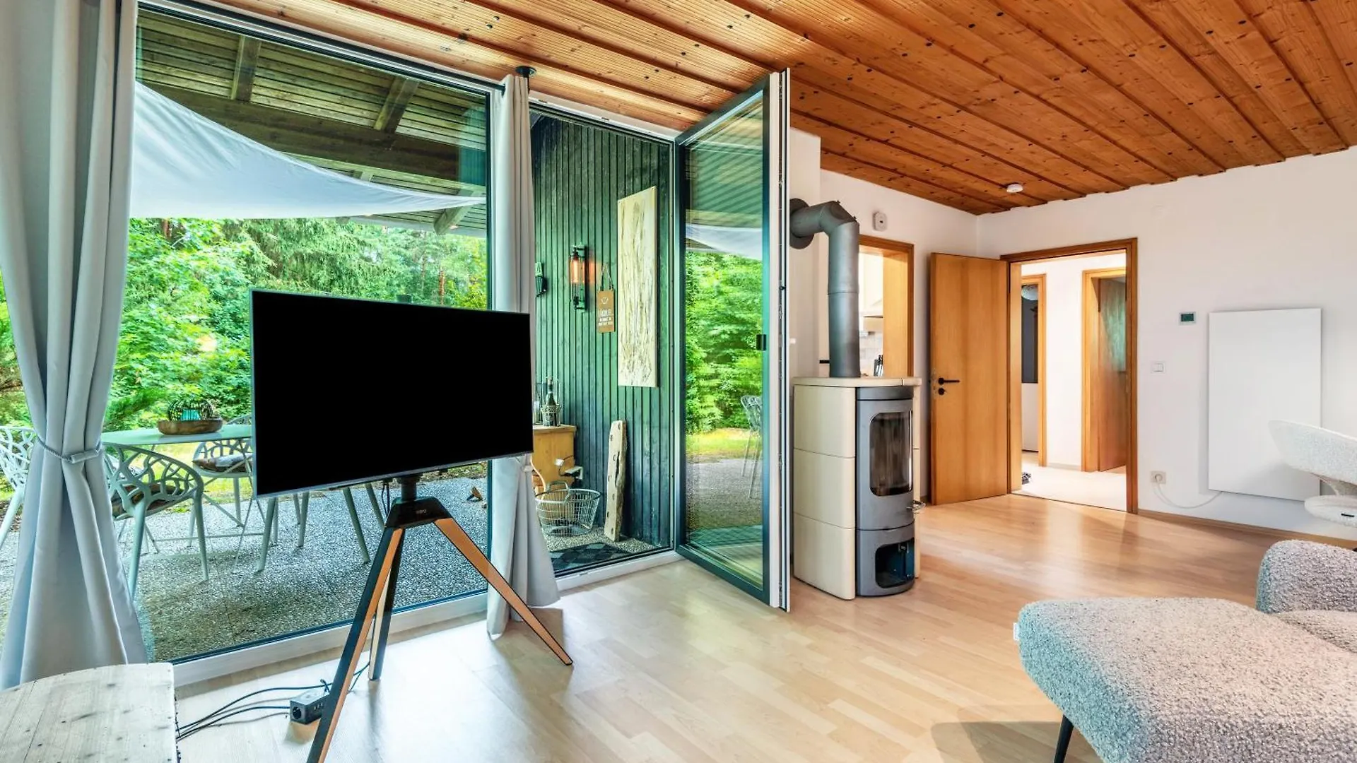 Semesterbostad Ferienhaus Sonnenplatz Am See Roding